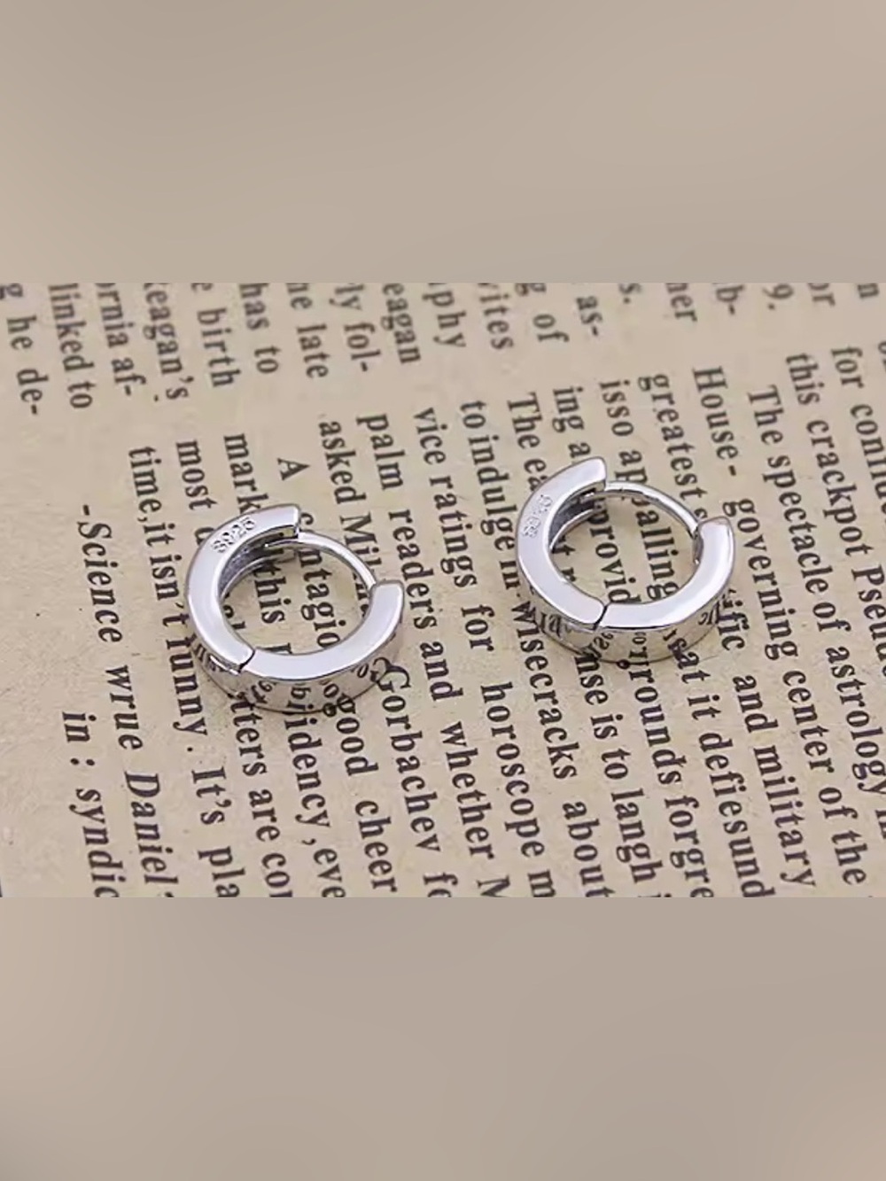 Anthropologie Classic Silver Tone Huggie Hoop Earrings - Women Jewelry NWOT - Picture 4 of 5